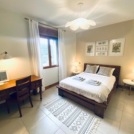Le Hibou Heureux Bed & Breakfast Bézenac Exterior photo